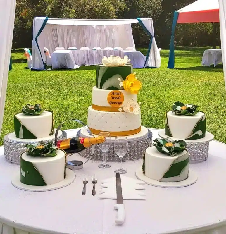 WHITE & GREEN MARBLE WEDDING CAKE